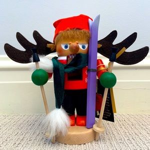 Steinbech Nutcracker- Authentic European Traveler